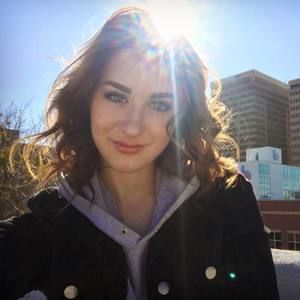 Meet your Posher, Brielle